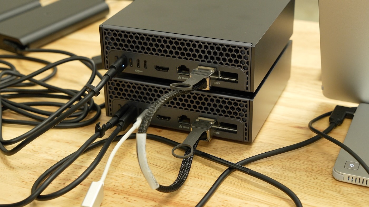Dell Pro Max with GB10 Cluster - QSFP cables