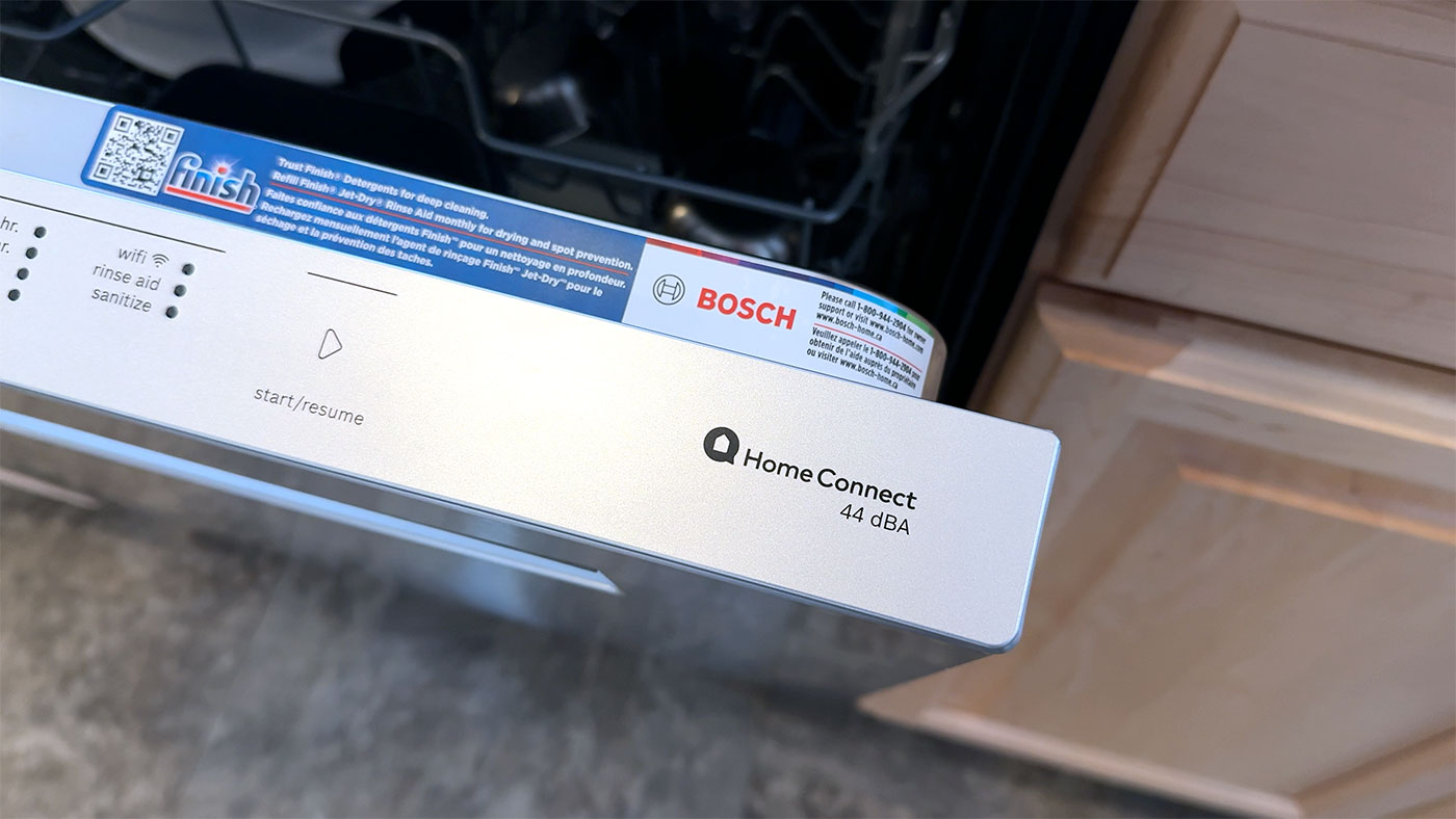 Bosch dishwasher Home Connect logo