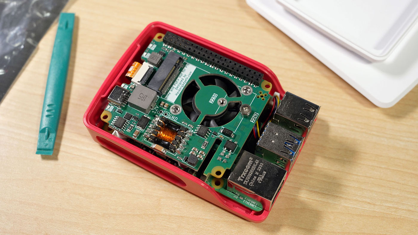 HackerGadgets PoE+ NVMe HAT inside Pi 5 case