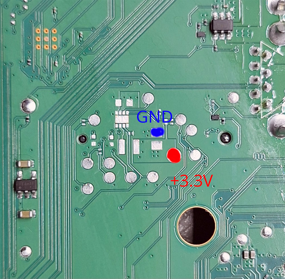 Pi 500 SSD power pads bottom