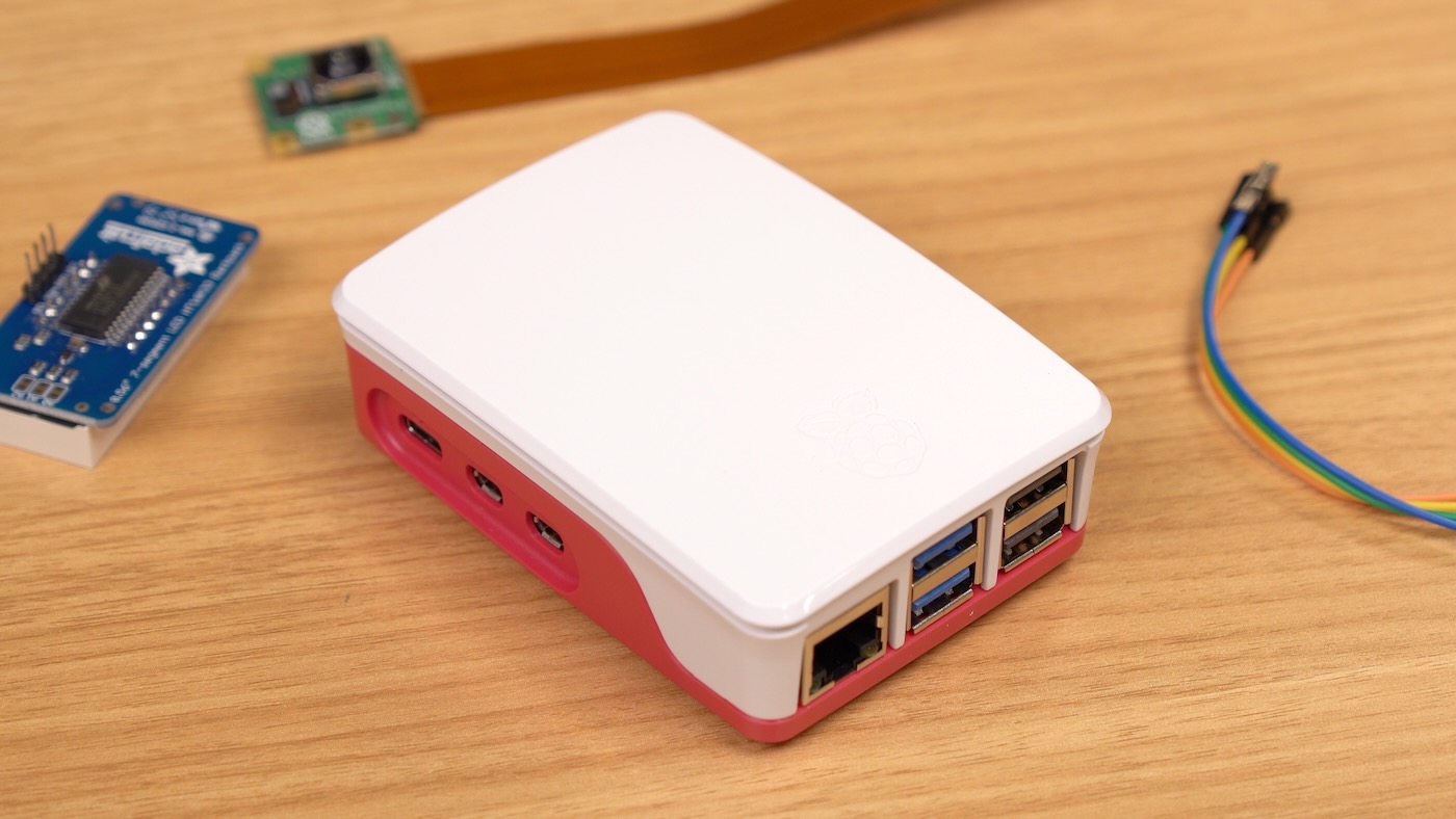 Raspberry Pi 5 official case
