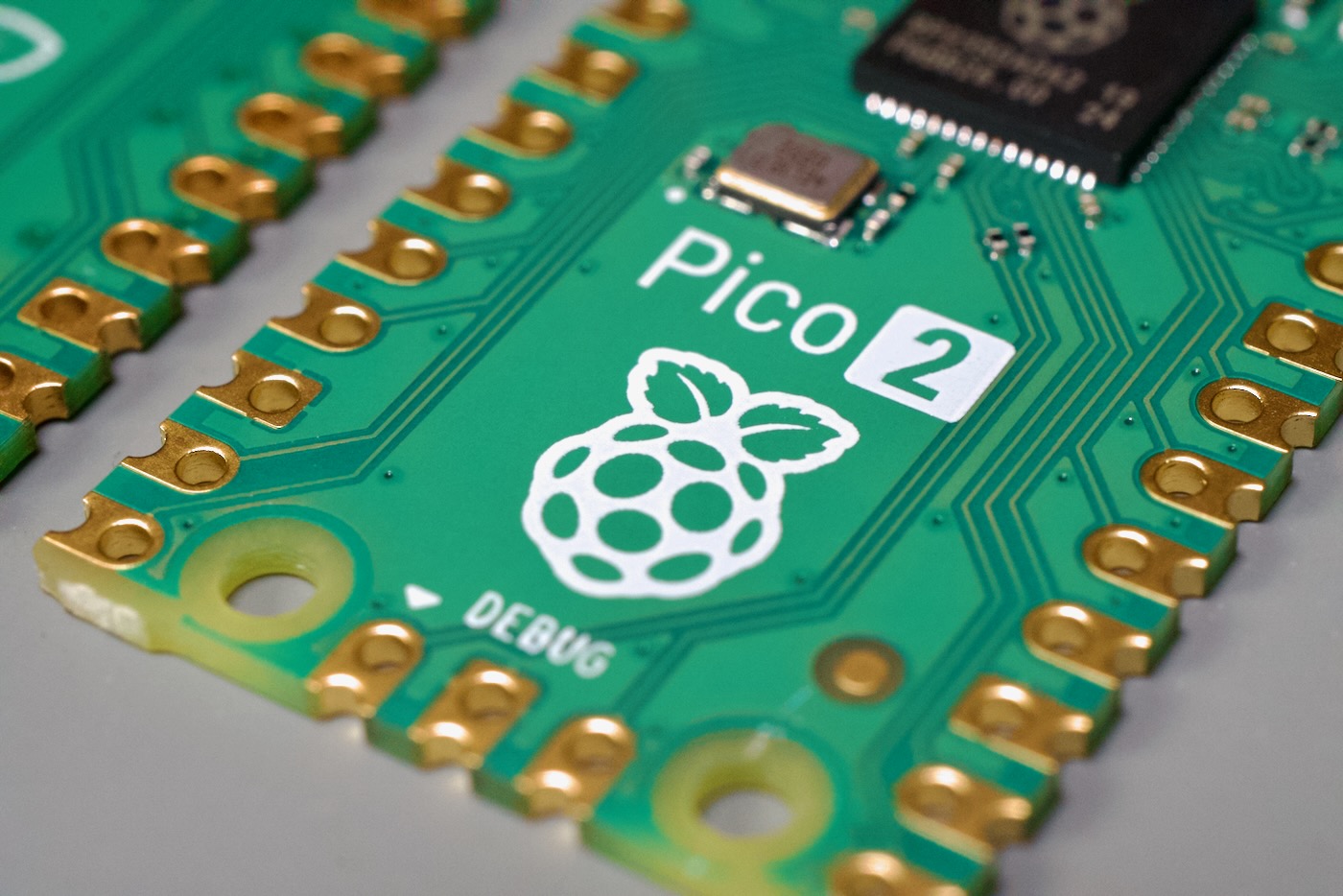 Raspberry Pi Pico 2 - RP2350 adds more PIO, RISC-V cores | Jeff Geerling