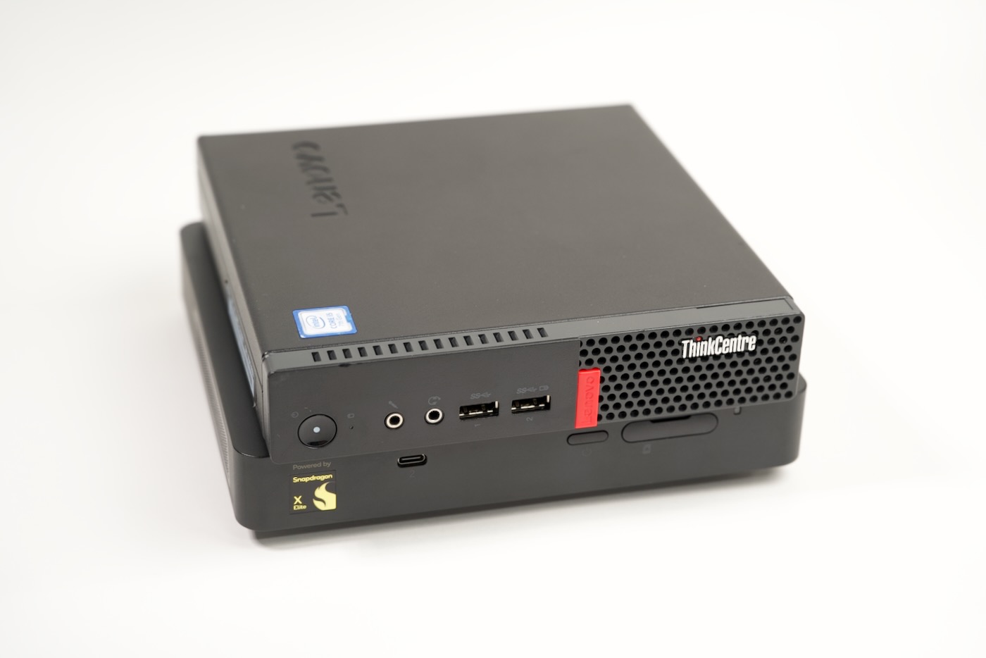 Snapdragon Dev Kit - size compare Lenovo 1L PC