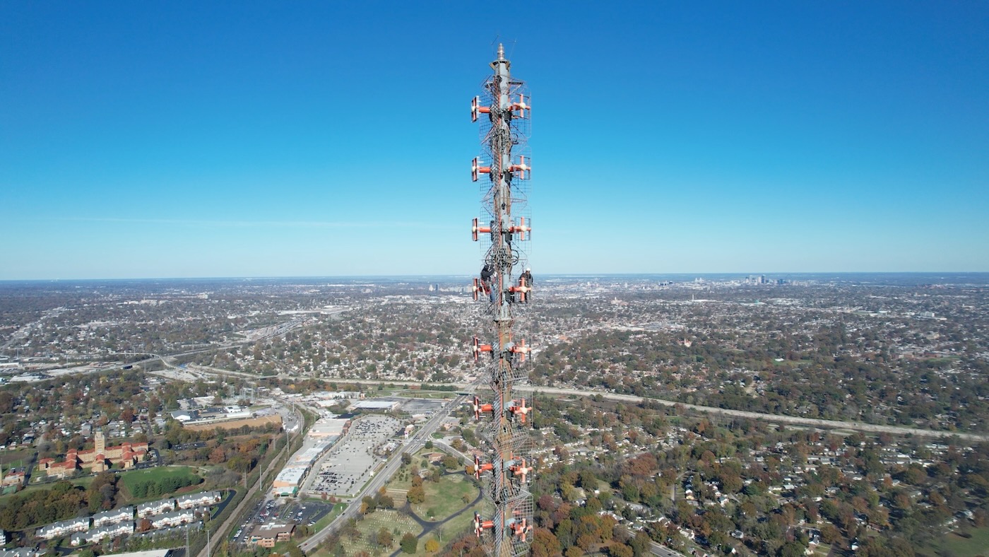 Antenna inspection on supertower